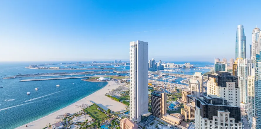 Apartment in Jumeirah Beach Residence, Dubai 3 bedrooms, 215 sq.m. № 61907