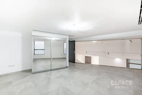 Apartment in Jumeirah Beach Residence, Dubai 3 bedrooms, 215 sq.m. № 61907 - photo 14