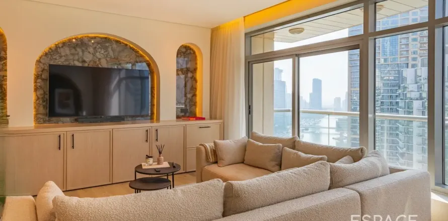Appartement à Dubai Marina, Dubai, 2 chambres, 121 m², № 61908