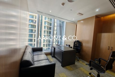 Office in Business Bay, Dubai 281.5 sq.m. № 78374 - photo 14