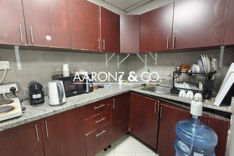 Office in Business Bay, Dubai 254.9 sq.m. № 78372 - photo 20