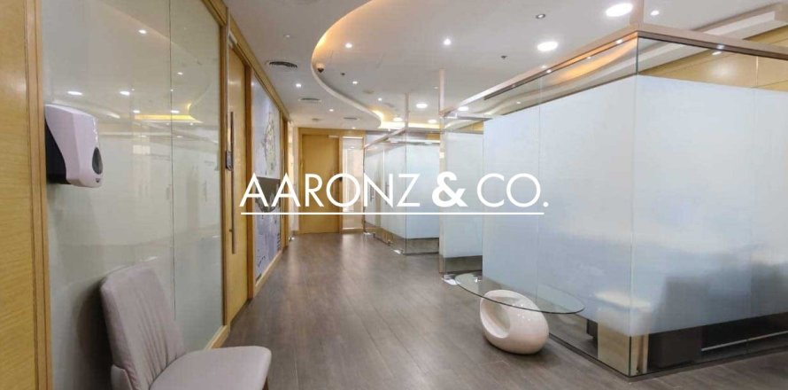 Office in Business Bay, Dubai 254.9 sq.m. № 78372