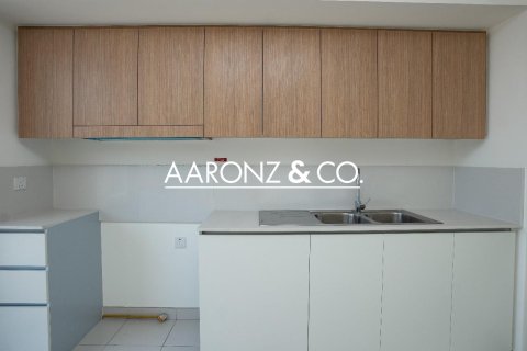 Villa in Dubai 3 bedrooms, 129.9 sq.m. № 78383 - photo 8