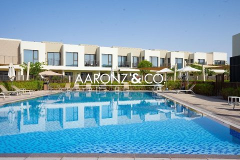 Villa in Dubai 3 bedrooms, 129.9 sq.m. № 78383 - photo 17