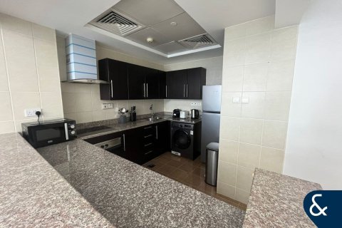 Apartment in Jumeirah Lake Towers, Dubai 1 bedroom, 89 sq.m. № 74602 - photo 12