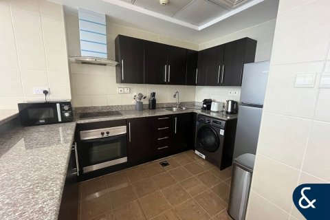 Apartment in Jumeirah Lake Towers, Dubai 1 bedroom, 89 sq.m. № 74602 - photo 13