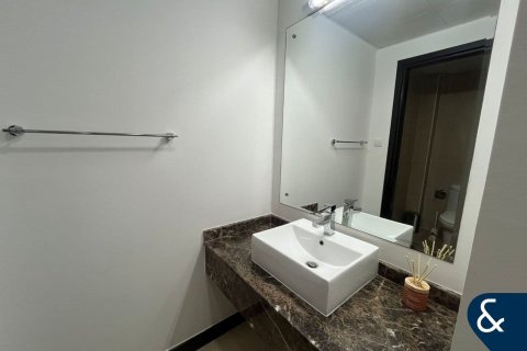 Apartment in Jumeirah Lake Towers, Dubai 1 bedroom, 89 sq.m. № 74602 - photo 10