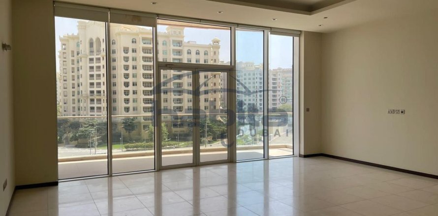 Квартира в Tiara Residences, Пальма Джумейра, Дубай, 2 спальни, 159м², № 7664