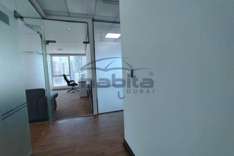 Снять в аренду офис в Churchill Towers, Бизнес-Бэй, Дубай: 86.8м², № 7676 - фото 13