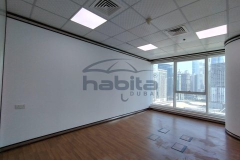 Снять в аренду офис в Churchill Towers, Бизнес-Бэй, Дубай: 86.8м², № 7676 - фото 3