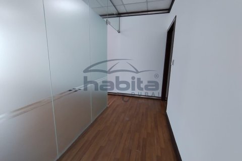 Снять в аренду офис в Churchill Towers, Бизнес-Бэй, Дубай: 86.8м², № 7676 - фото 12