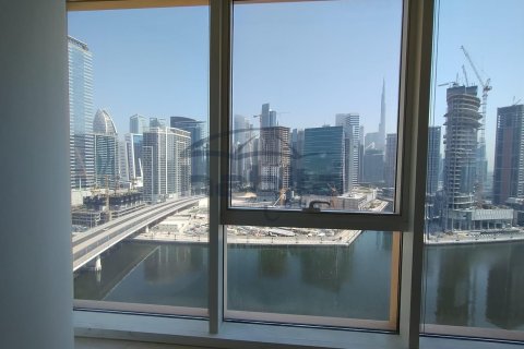 Снять в аренду офис в Churchill Towers, Бизнес-Бэй, Дубай: 86.8м², № 7676 - фото 22