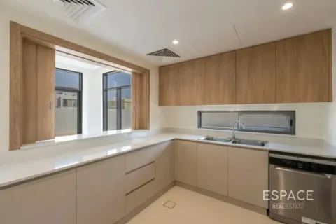 Maison de ville à Dubai South (Dubai World Central), Dubai, 4 chambres, 306 m², № 122329 - photo 5