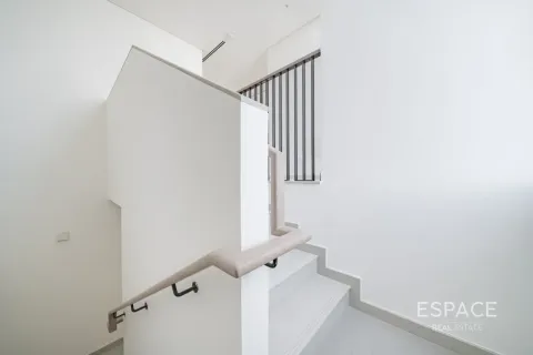 Adosado en Mudon, Dubai, 3 dormitorios, 206 m², № 122328 - foto 8
