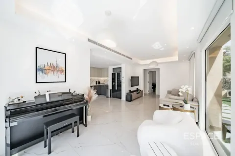 Villa in The Springs, Dubai 2 bedrooms, 167 sq.m. № 122330 - photo 5