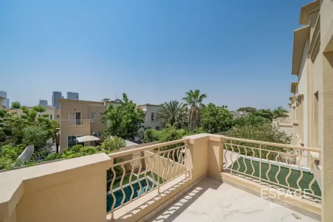 Villa in The Springs, Dubai 2 bedrooms, 167 sq.m. № 122330 - photo 18