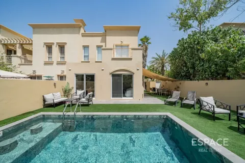 Villa in The Springs, Dubai 2 bedrooms, 167 sq.m. № 122330 - photo 2