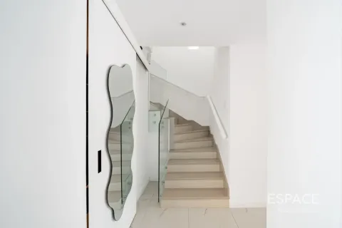 Villa in The Springs, Dubai 2 bedrooms, 167 sq.m. № 122330 - photo 11