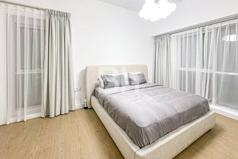 Apartment in Jumeirah Lake Towers, Dubai 2 bedrooms, 110 sq.m. № 56611 - photo 9