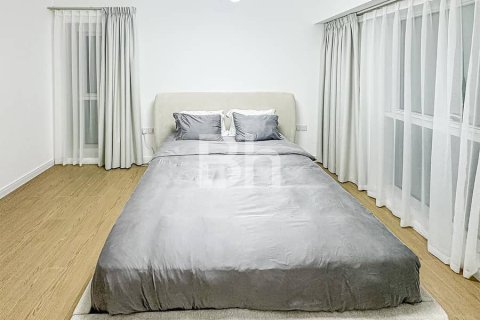 Apartment in Jumeirah Lake Towers, Dubai 2 bedrooms, 110 sq.m. № 56611 - photo 7