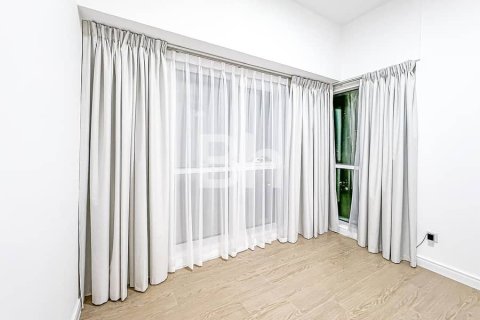 Apartment in Jumeirah Lake Towers, Dubai 2 bedrooms, 110 sq.m. № 56611 - photo 11