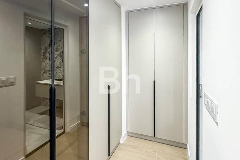 Apartment in Jumeirah Lake Towers, Dubai 2 bedrooms, 110 sq.m. № 56611 - photo 3