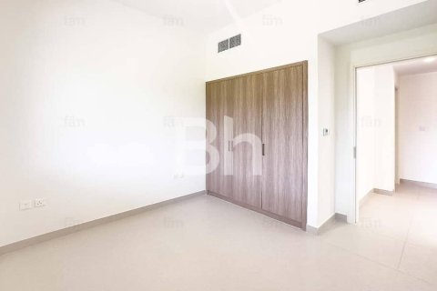Villa in Dubai South (Dubai World Central), Dubai 4 bedrooms, 252 sq.m. № 56692 - photo 10