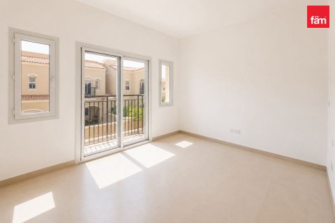 Townhouse in Dubai 3 bedrooms, 186.3 sq.m. № 118318 - photo 6