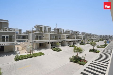 Villa in Dubai 3 bedrooms, 112.2 sq.m. № 118321