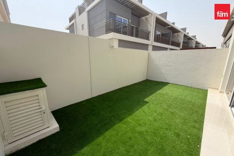 Villa en Dubai, 3 dormitorios, 112.2 m², № 118321 - foto 4