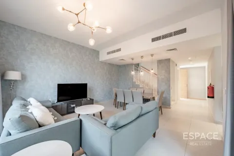 Villa en Dubai Hills Estate, Dubai, 3 dormitorios, 207 m², № 122346 - foto 4
