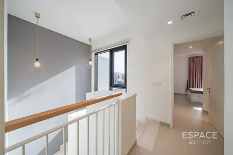 Villa en Dubai Hills Estate, Dubai, 3 dormitorios, 207 m², № 122346 - foto 6