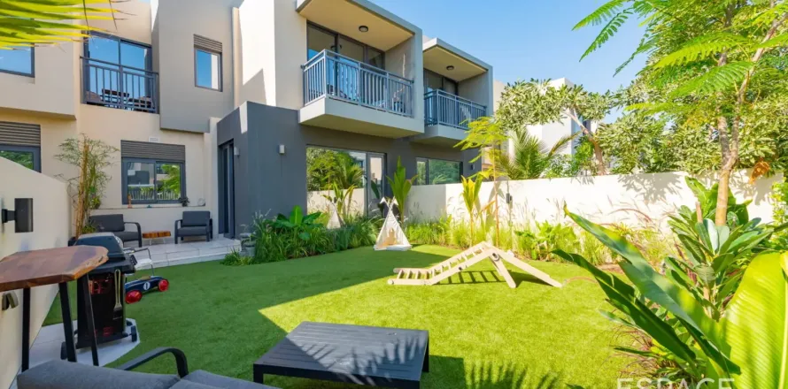 Villa en Dubai Hills Estate, Dubai, 3 dormitorios, 207 m², № 122346