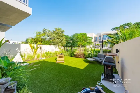 Villa en Dubai Hills Estate, Dubai, 3 dormitorios, 207 m², № 122346 - foto 19
