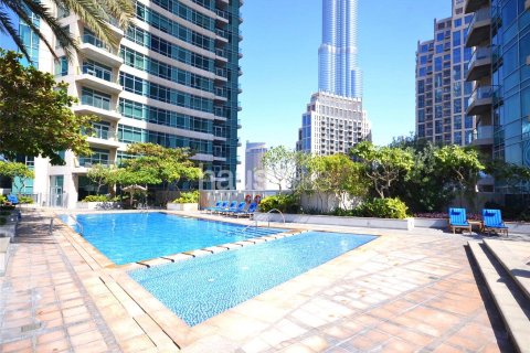 Apartamento en The Lofts, Downtown Dubai (Downtown Burj Dubai), Dubai, 2 dormitorios, 126 m², № 44783 - foto 14