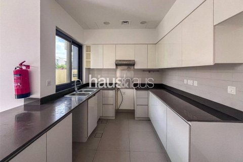 Villa in Maple at Dubai Hills Estate, Dubai Hills Estate, Dubai 4 bedrooms, 307 sq.m. № 44793 - photo 6