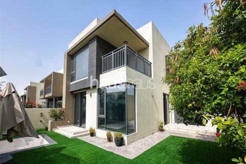 Villa in Maple at Dubai Hills Estate, Dubai Hills Estate, Dubai 4 bedrooms, 307 sq.m. № 44793 - photo 1