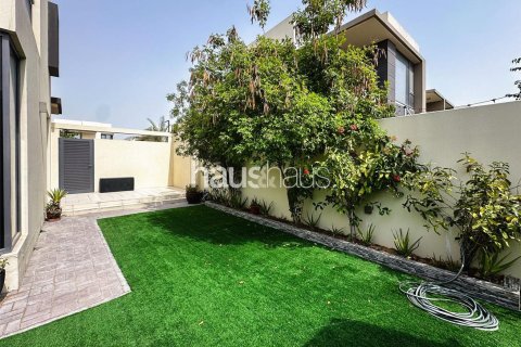 Villa in Maple at Dubai Hills Estate, Dubai Hills Estate, Dubai 4 bedrooms, 307 sq.m. № 44793 - photo 2