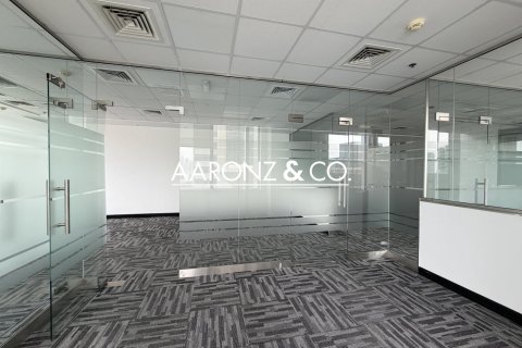Снять в аренду офис в Dubai Media City, Дубай: 144м², № 102392 - фото 7