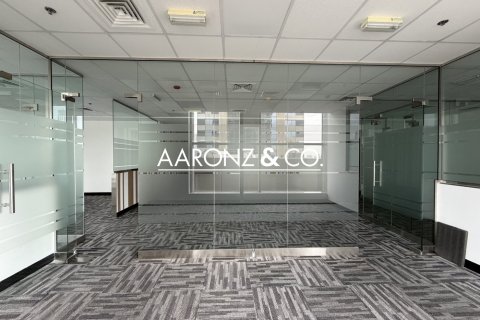 Снять в аренду офис в Dubai Media City, Дубай: 144м², № 102392 - фото 9