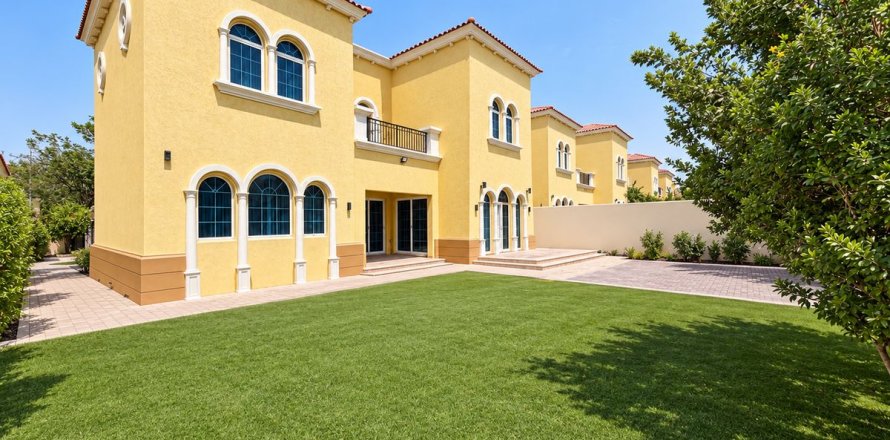 فيلا في Jumeirah Park, دبي 3 غرف نوم, 550.7 م² رقم 141750