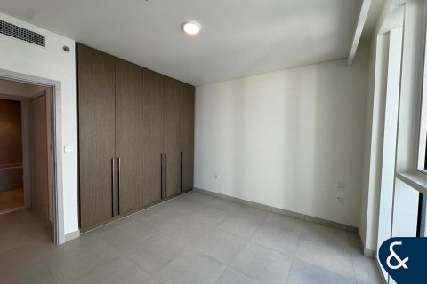 Apartment in EMAAR Beachfront, Dubai Harbour, Dubai 1 bedroom, 68 sq.m. № 98828 - photo 4