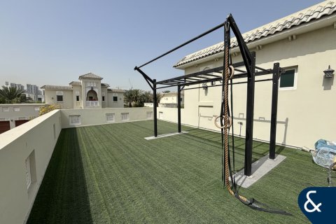 Villa in North Village, Al Furjan, Dubai 4 bedrooms, 600 sq.m. № 98827 - photo 21