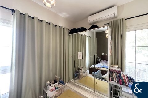 Снять в аренду виллу в The Springs, Дубай: 2 спальни, 157м², № 98824 - фото 14