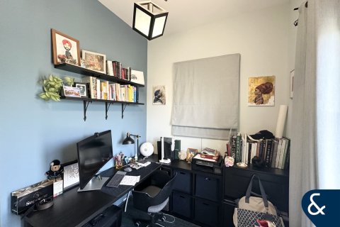 Снять в аренду виллу в The Springs, Дубай: 2 спальни, 157м², № 98824 - фото 11