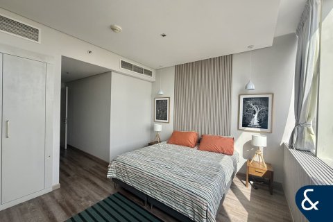 Apartment in DIFC, Dubai 2 bedrooms, 118 sq.m. № 98825 - photo 10