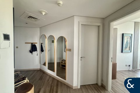 Apartment in DIFC, Dubai 2 bedrooms, 118 sq.m. № 98825 - photo 12