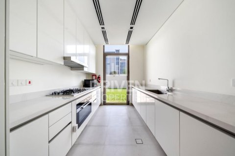 Villa à District One, Mohammed Bin Rashid City, Dubai, 4 chambres, 634.71 m², № 138274 - photo 16