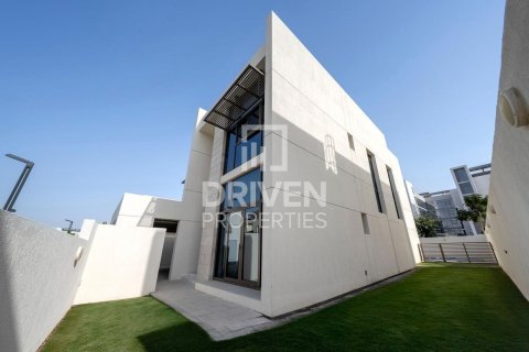 Villa à District One, Mohammed Bin Rashid City, Dubai, 4 chambres, 634.71 m², № 138274 - photo 2