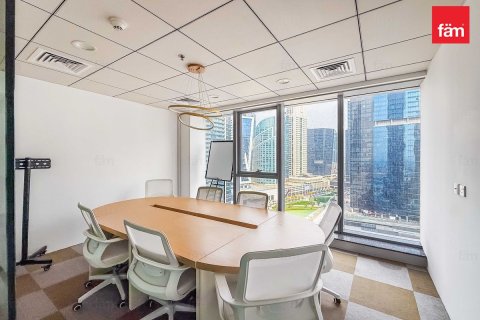 Bureau à Business Bay, Dubai, 101.8 m², № 84769 - photo 13